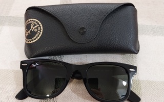 Ray-Ban Wayfarer RB 2140 50-22