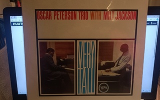 Oscar Peterson Trio* With Milt Jackson – Very Tall vinyyli