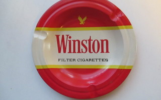 Tuhkakuppi Winston Filter Cigarettes