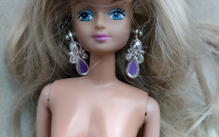 Barbie ym.NUKKE