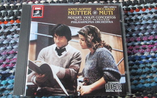 Mozart: Viulukonsertot 2 & 4. Anne-Sophie Mutter / Muti. EMI
