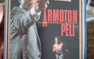 Night game - armoton peli