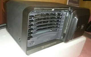 Sony MDX-61 minidisc vaihtaja autoon