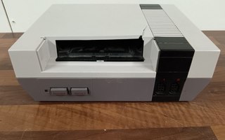 Nintendo NES konsoli. Lue kuvaus!