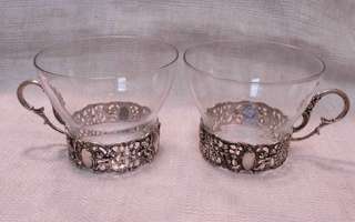 Teelasit hopeatelineessä 2 kpl, 6,5 cm, v.1969, ei kaiv.