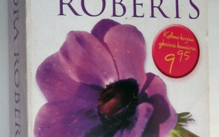 Nora Roberts - Kolme kirjaa yksissä kansissa