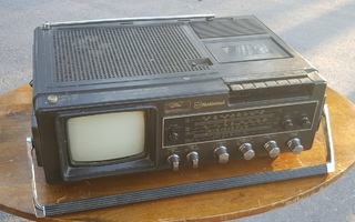 Vintage RADIO / TV , NATIONAL TR-5001S