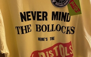 Sex Pistols Never Mind the Bollocks t-paita L