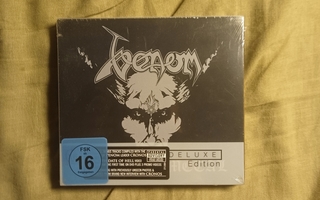 Venom - Black Metal - Deluxe edition