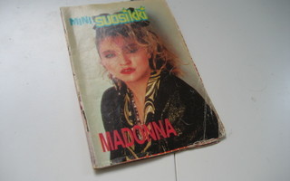 Madonna MiniSuosikki x 2 tarra taskupokkari kalenterin kuvat
