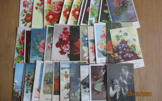 Kulkeneita postikortteja 74 kpl, kokoa 14x9 cm