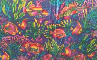 Värikäs tilkkutyökangas kala kuviot 150 x110cm