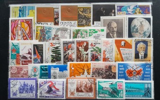 CCCP NEUVOSTOLIITTO 60-luku LEIMATTUJA postimerkkejä 31 kpl