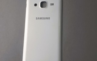 Samsung Galaxy J5 Akuntakakansi / 2015 Valkoinen  Hyvä