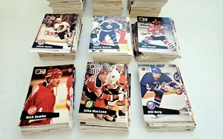 Isompi satsi 90-luvun nhl jääkiekkokortteja.