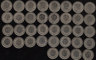 Sveitsi 1 franc 1968-2015 erä 36 erilaista hyväkuntoisina