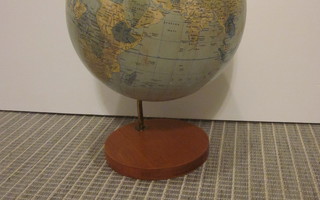 Antiikkinen karttapallo