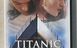 TITANIC (1997) Leonardo DiCaprio & Kate Winslet