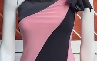 Musta/pinkki yksiolkaiminen asymmetrinen paita; XS/S
