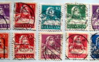 Vanhaa Sveitsiä 1916-1928 10 merkkiä.(Loo)