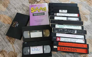 Itse nauhotteja VHS kasetteja 8