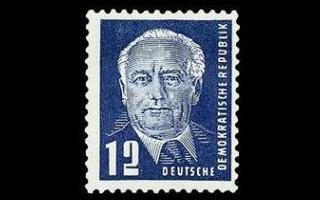 DDR 251 ** Presidentti Wilhelm Pieck 12 Pf (1950)