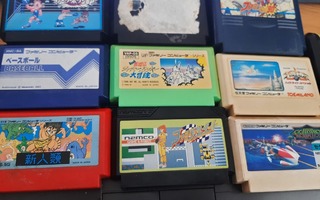 10 Kpl Nintendo Famicom pelejä