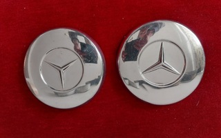 Mercedes Benz metalliset pölykapselit 1960 luvulta