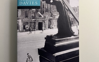 Norman Davies: Heart of Europe