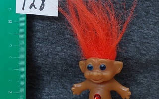 Trolli nro 128 /127 :  trolli peikko punaiset hiukset