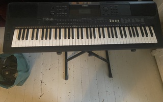 Yamaha psr-ew400