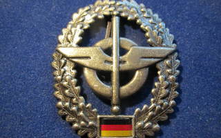 Bundeswehr. Barettimerkki. Huoltojoukot