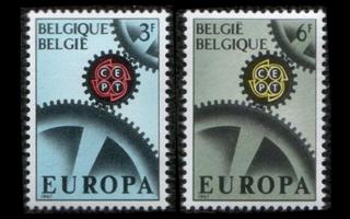 Belgia 1472-3 ** Europa (1967)