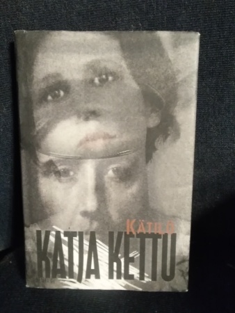 Katja Kettu: Kätilö 