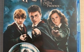 Harry Potter ja Feeniksin kilta (2007) Blu-ray (UUSI)