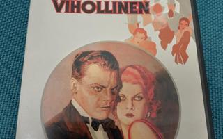 YHTEISKUNNAN VIHOLLINEN (1931)***