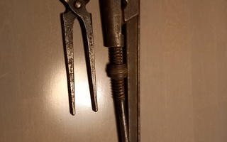 Vanhat Billnäs ja Kellokoski työkalut