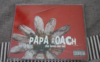 PAPA ROACH - She Loves Me Not (cds)