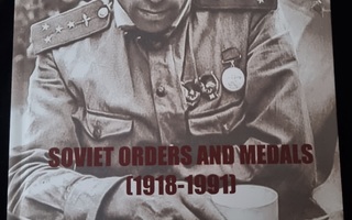 Soviet orders send medals 1918-1991