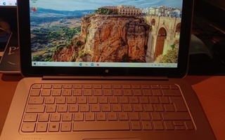 HP Spectre X2 Win10 i5