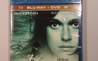 (SL) UUSI! BLU-RAY+DVD) Syvälle Salattu (2011)