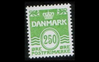 Tanska 822 ** Aaltoviiva 250 öre vaal.vihreä (1985)