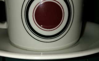 Kahvikuppi retro ja lautanen 6+6 kpl valkoinen/ ruskea