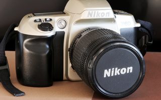 == NIKON F60 camera and lens