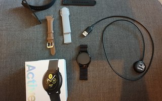 Samsung Galaxy Watch Active + vaihtorannekkeet