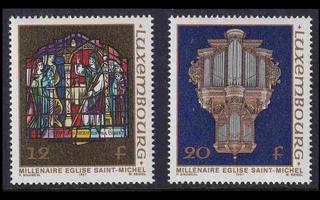 Luxemburg 1176-7 ** Pyhän Mikaelin kirkko 1000v (1987)