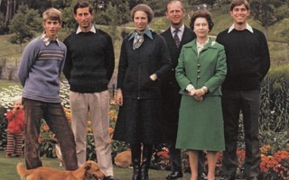 Kuningatar Elizabeth ja perhettä, v. 1979