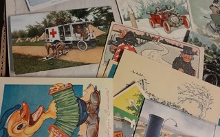22 vanhaa postikorttia