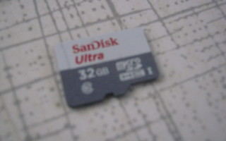 32gt Sandisk microSDHC muistikortti