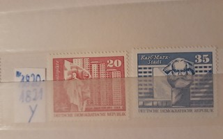 DDR 1973 - Yleismerkit: Rakennuksia  y (2)  ++